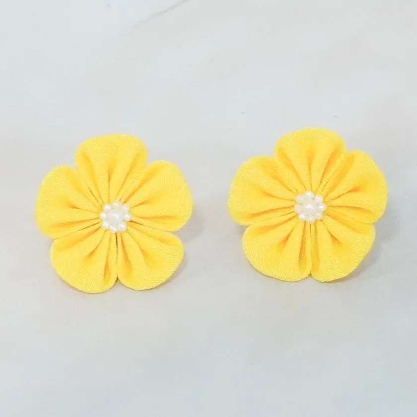 [ACCESSORY 4 PIECES] GOLDEN YELLOW (BARRETTES, HAT PIN BROOCHES, EARRINGS, HAIRPINS) | TSUMAMI KANZASHI
