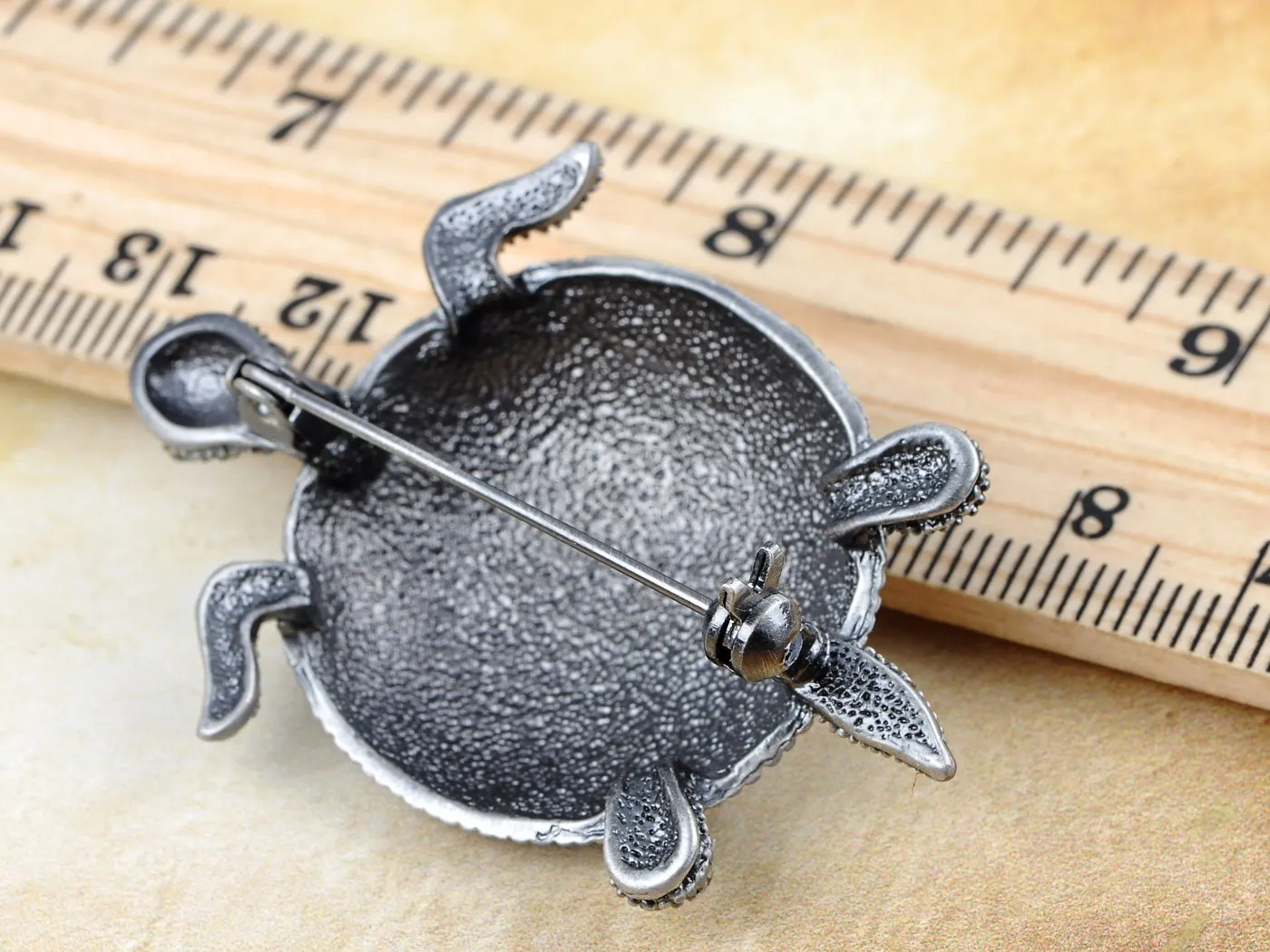 Alilang Silvery Tone Iridescent Colored Rhinestones Turtle Tortoise Brooch Pin Silver