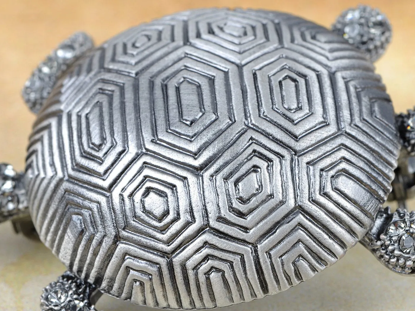 Alilang Silvery Tone Iridescent Colored Rhinestones Turtle Tortoise Brooch Pin Silver