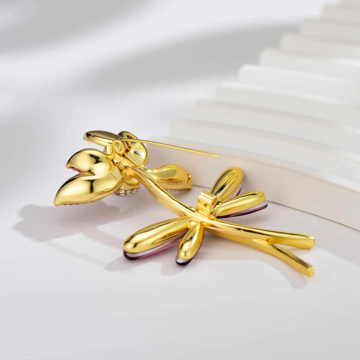 Dragonfly Booch Pin Crystal Rhinestone Dragonfly Brooches Fashion Animal Pin Dress Accessories Jewelry Gift for Women