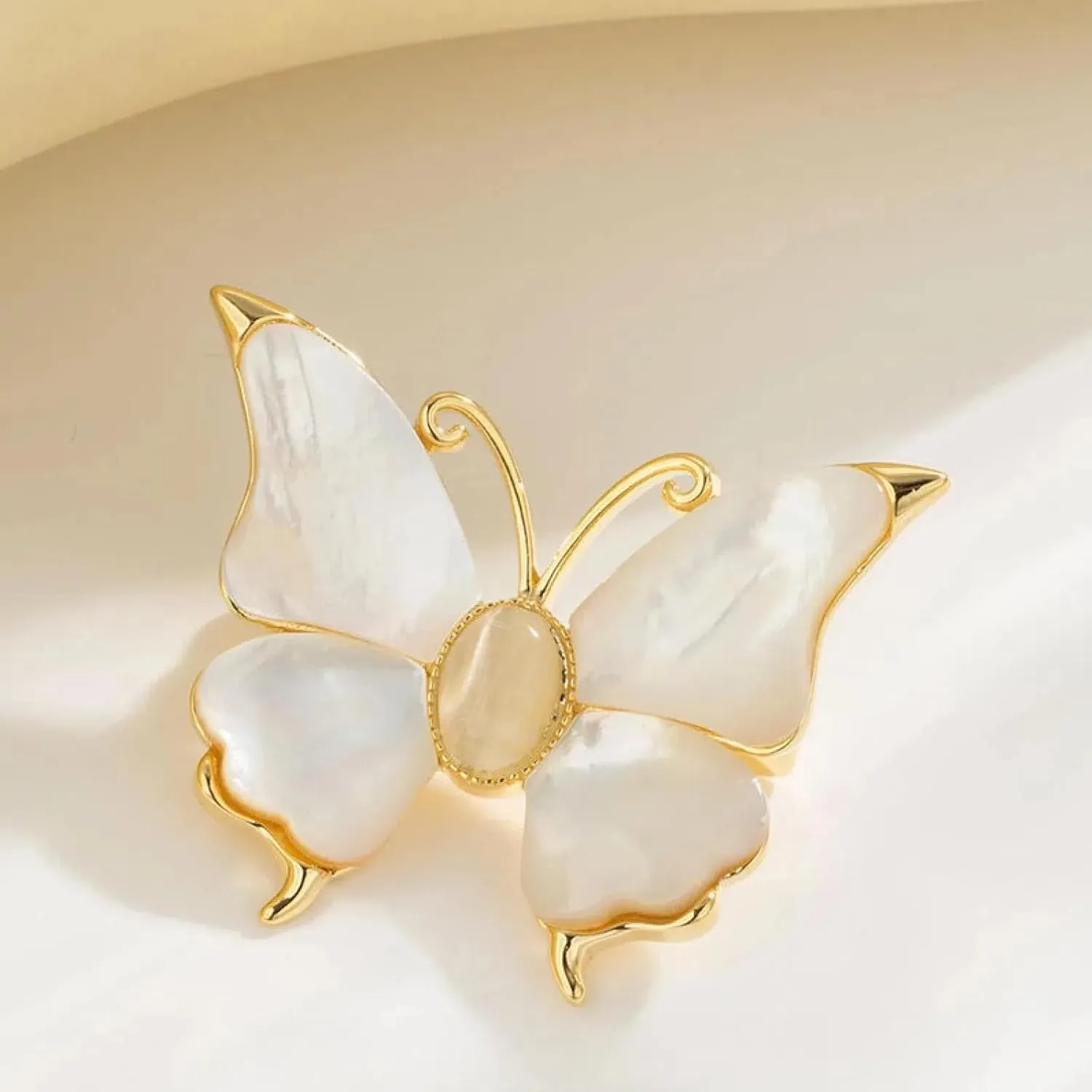 Fashion Brooches for Women Brooch, Butterfly Brooch, Suitable For Party And Daily Wear On Many Occasions