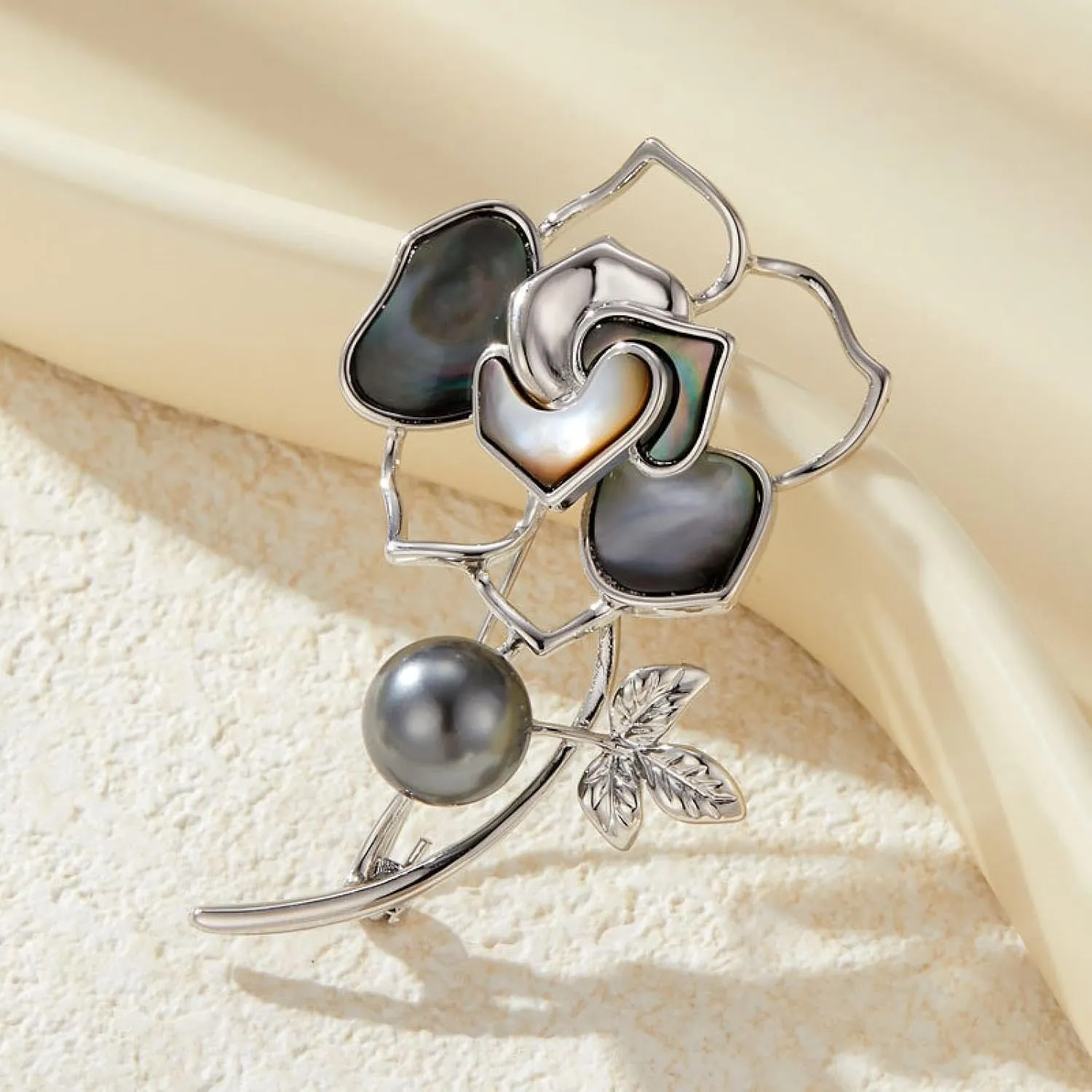Fashion Brooches for Women Brooch, Butterfly Brooch, Suitable For Party And Daily Wear On Many Occasions