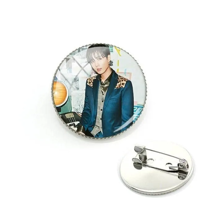 Korean Day6 Badges Brooch Remember Us Youth JAE SUNGJIN Photo Glass Cabochon Metal Pin Brooches Fans Gift DAY19
