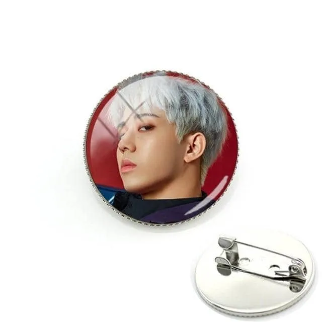 Korean Day6 Badges Brooch Remember Us Youth JAE SUNGJIN Photo Glass Cabochon Metal Pin Brooches Fans Gift DAY19