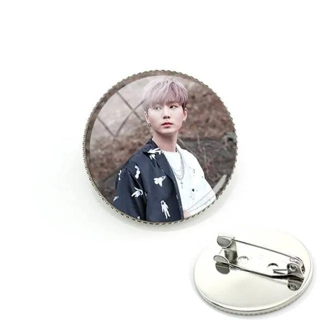 Korean Day6 Badges Brooch Remember Us Youth JAE SUNGJIN Photo Glass Cabochon Metal Pin Brooches Fans Gift DAY19