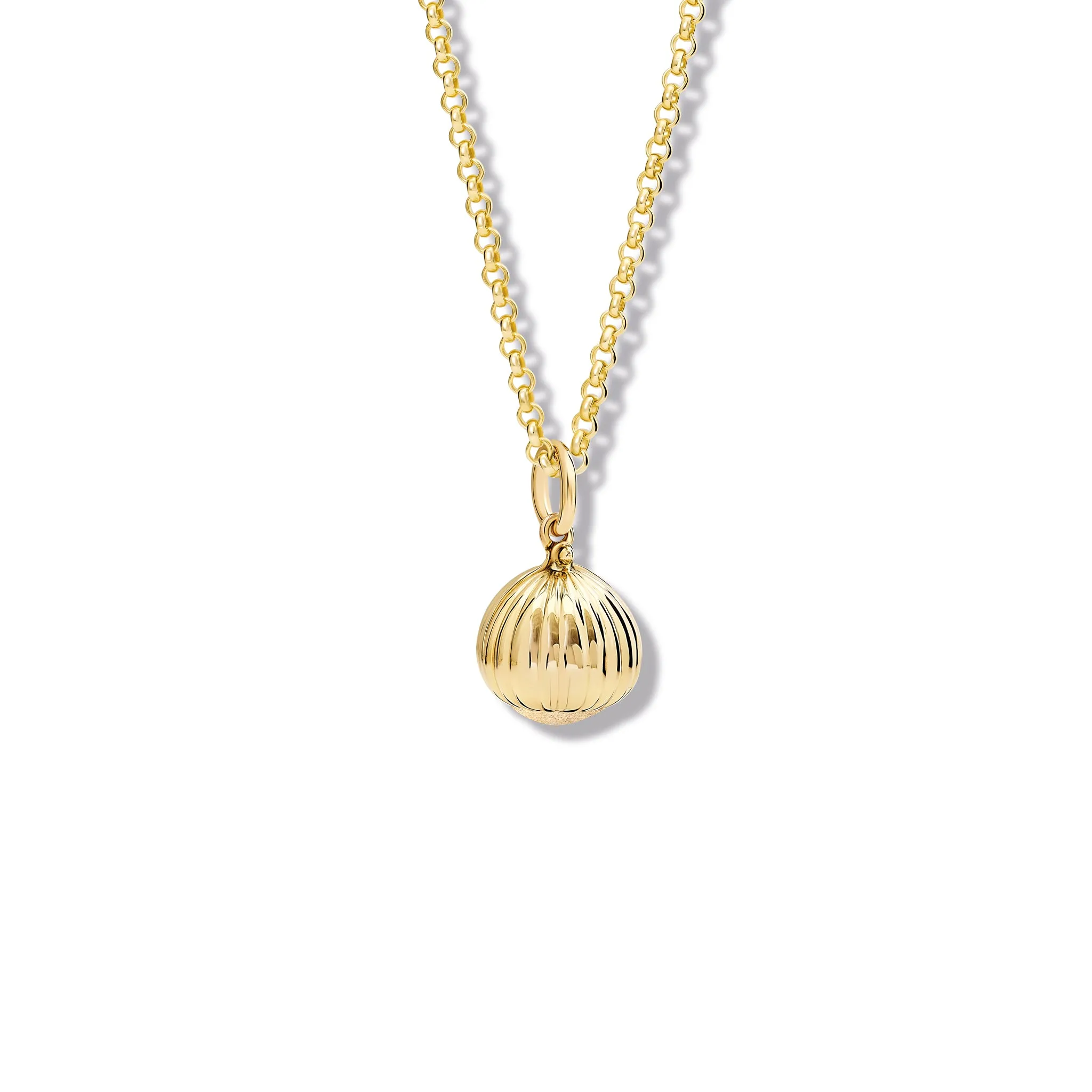 Noisette Necklace Pendant 18ct Yellow Gold - Diamond