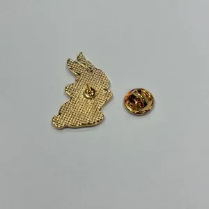 R With A Red Bow Tie Brooch Artist Shiny Jewelry Art Student Graduation Souvenir Brooch Drip Oil Painted Enamel Pin Suitable for Hat Jacket Canvas Bag
