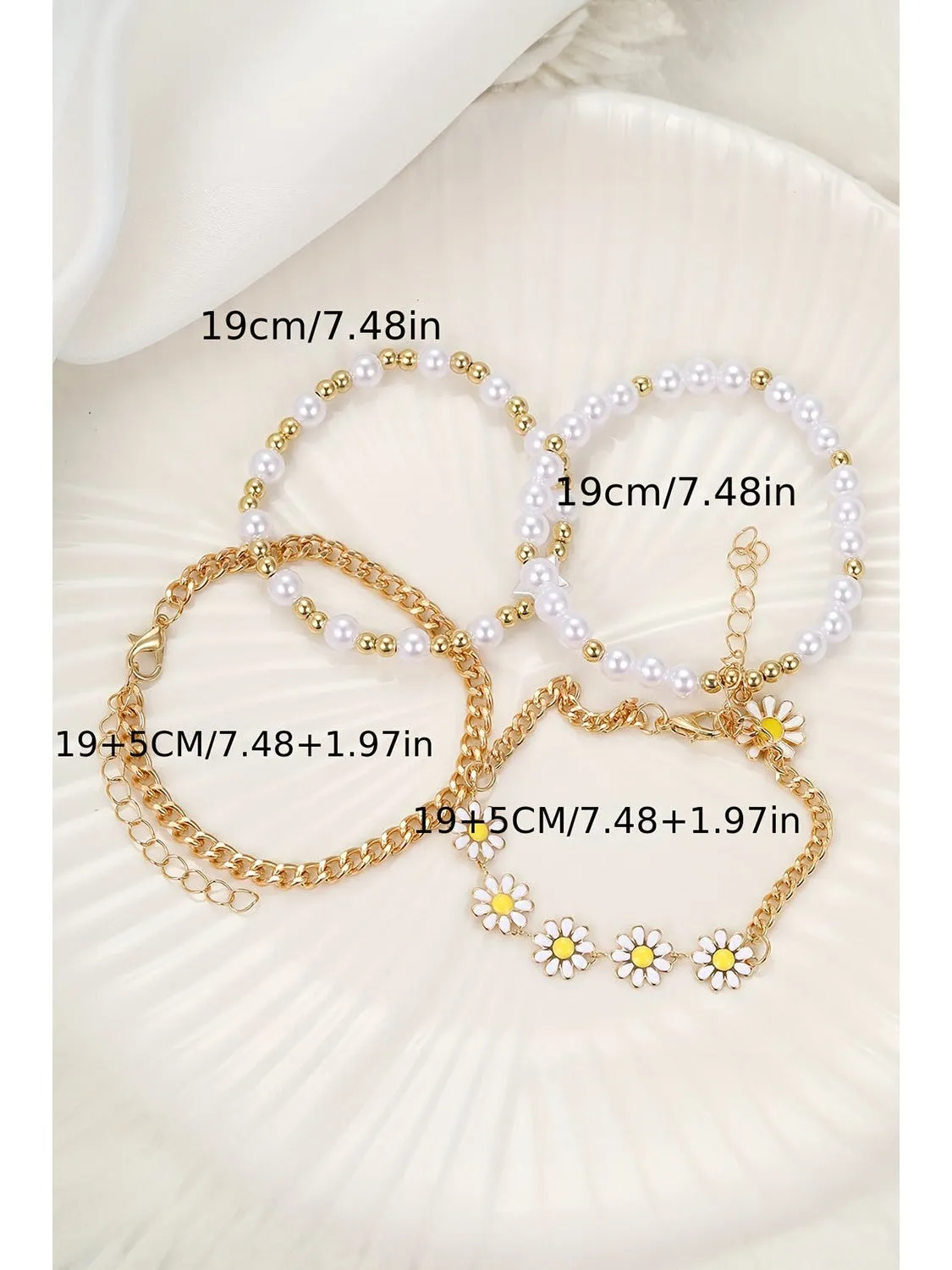 White 4pcs Daisy Pearl Beaded Chain Bracelet Set