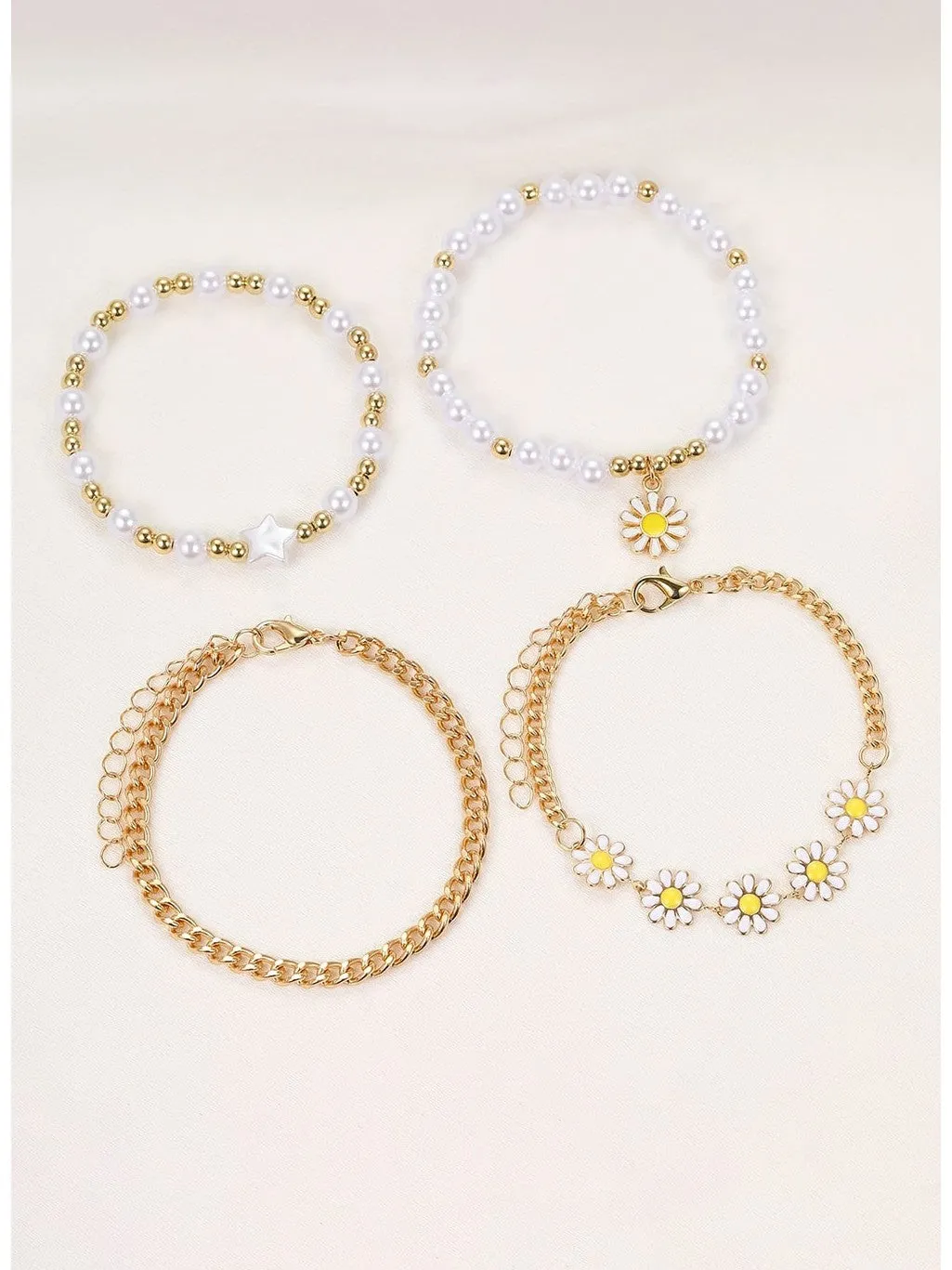 White 4pcs Daisy Pearl Beaded Chain Bracelet Set